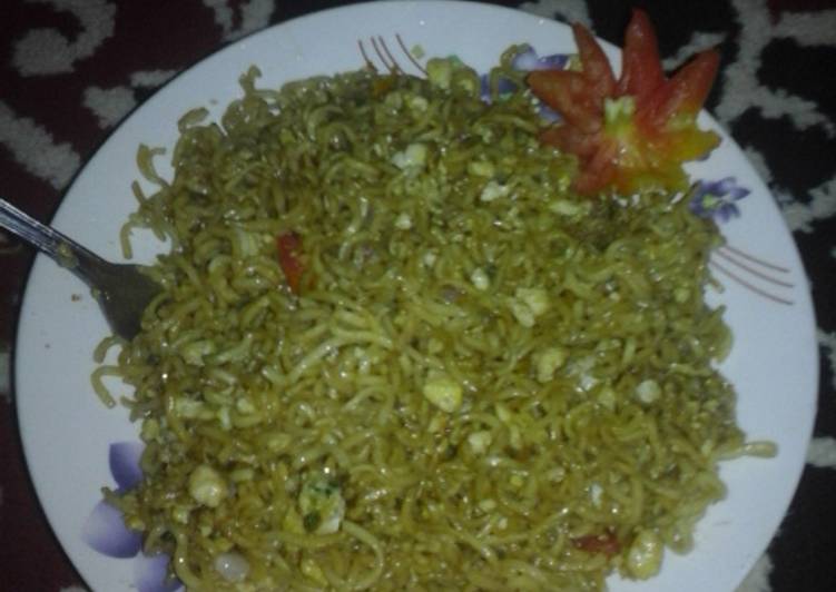 bahan dan cara membuat Mie Goreng Spesial