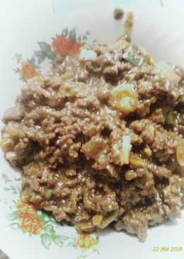 Daging sapi cincang buat isi roti goreng