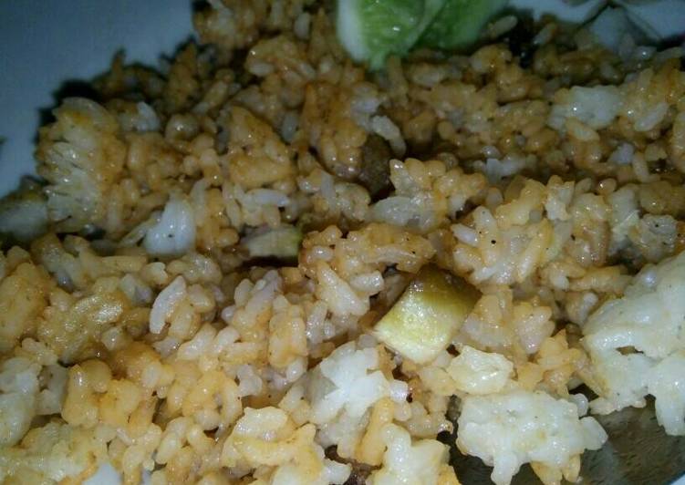 Resep Nasgor dadakan ala abang" Karya Andhini