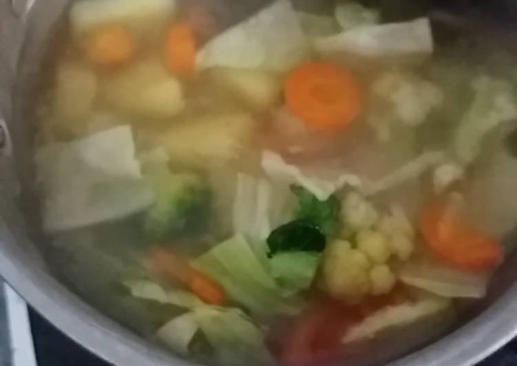 gambar untuk resep makanan Sayur sop sederhana