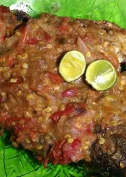 Pecak ikan mujair