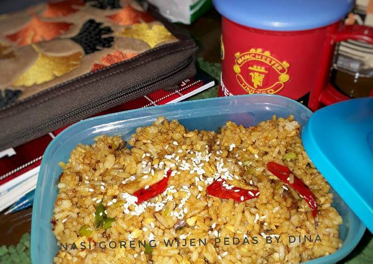 bahan dan cara membuat Nasi Goreng Wijen Pedas