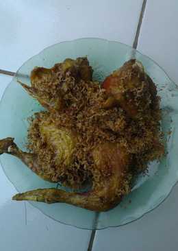 Ayam goreng serundeng mantap