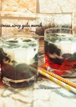 Es Cincau sirop gula merah dan sirop pisang susu