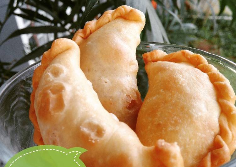 Resep Pastel Mini Bon Cabe Kiriman dari Nita Koesharijanto