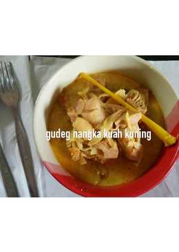 Gudeg nangka kuah kuning