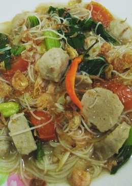 Bihun kuah udang bakso lezat