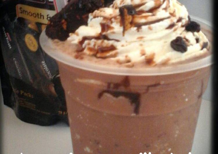 gambar untuk cara membuat Choco tim tam milk shake