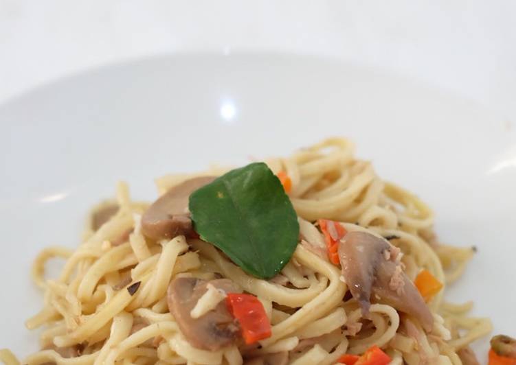 Resep Fettucini Spicy Tuna Aglio Olio Oleh Iefa Puspawanti