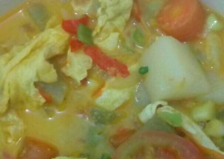 resep makanan Sayur santan telur ceplok