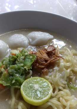 Mie celor kuah ikan