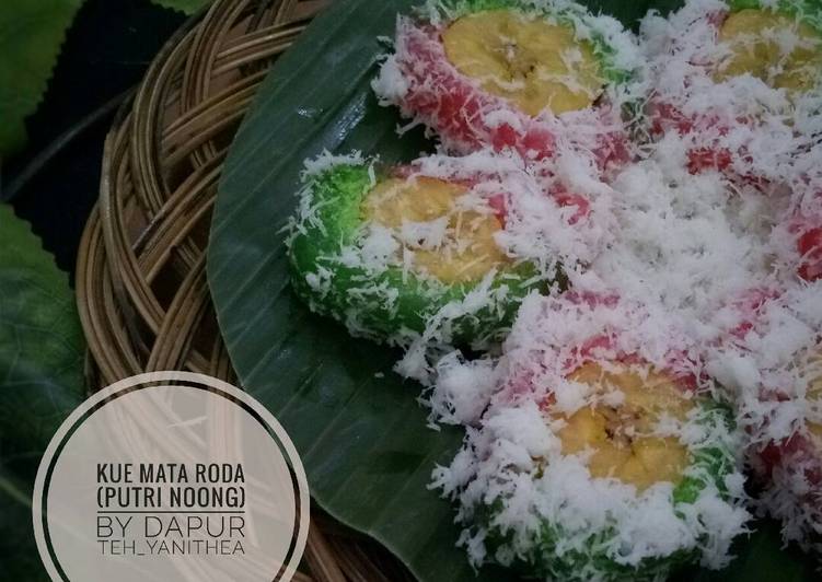 bahan dan cara membuat Kue Mata Roda atau Putri Noong