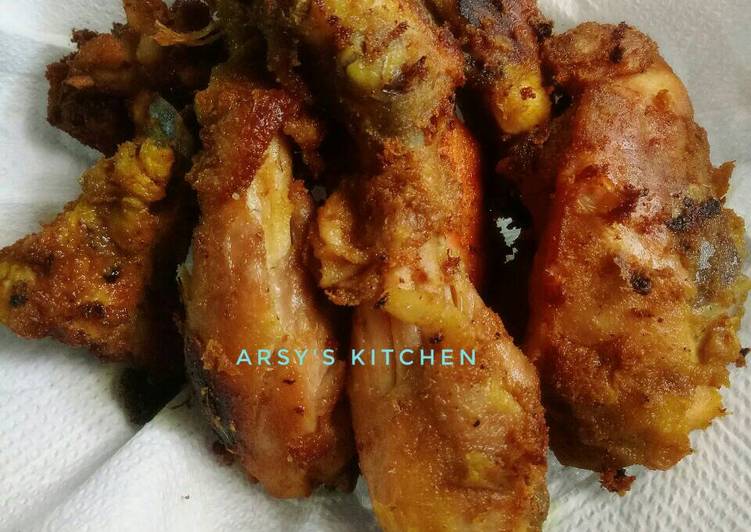 Resep Ayam Goreng Ungkep (bumbu kuning) oleh Dini Aulia 