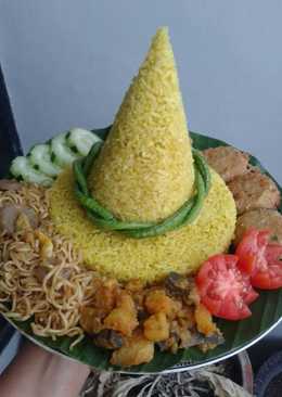 Nasi kuning magic com