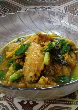 Ayam Bumbu Kuning Pedas