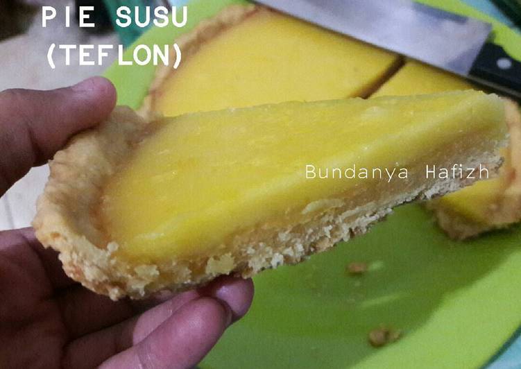 Resep Pie susu jumbo (teflon) anti gagal By Galuh Ajeng Anggraeni