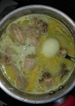 Opor ayam dan telur