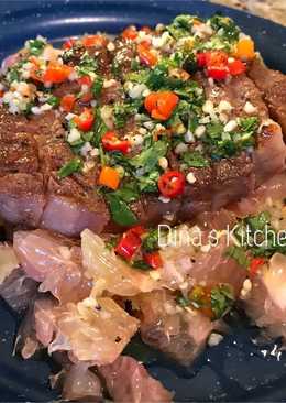 Daging Steak & Jeruk Bali Salad