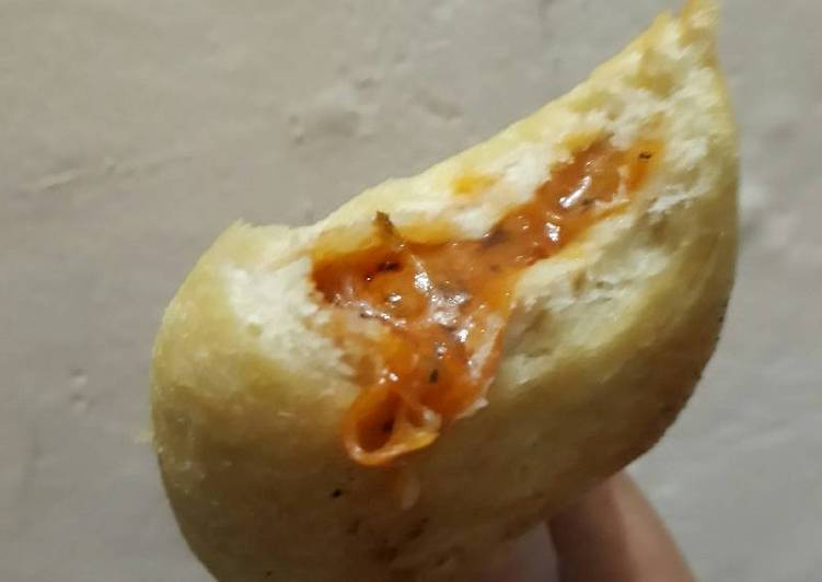 resep masakan Pizza Goreng Simpel Keju Meleleh