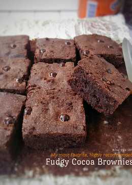 Fudgy Cocoa Brownies