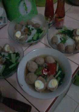 Bakso ayam isi telur