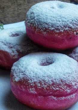 Donat buah naga