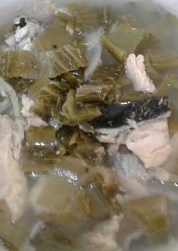 Kuah Sawi Asin Kepala Ikan Salmon