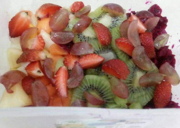 Resep Salad Buah Sederhana By Icha Nizha