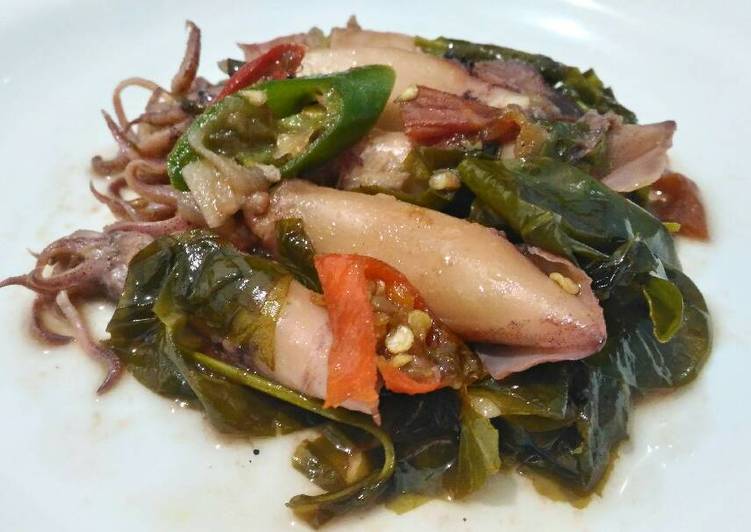 resep makanan Tumis Cumi Daun Melinjo