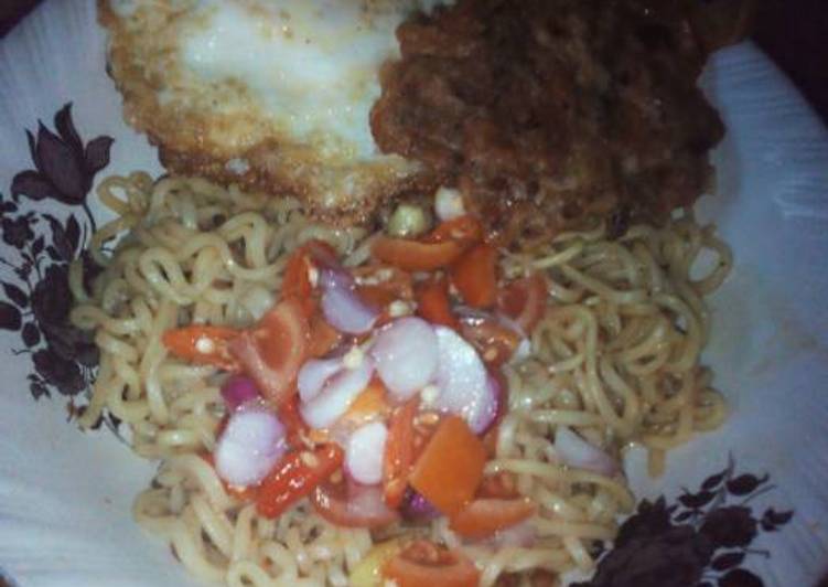 resep makanan Indomie sambal matah / mie goreng sambal matah