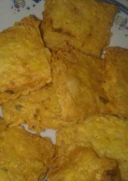 Tempe goreng tepung plus daun jeruk