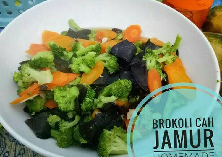 resep Brocoli Cah Jamur Kuping