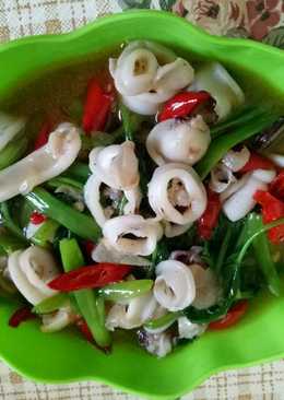 Tumis Kangkung Cumi