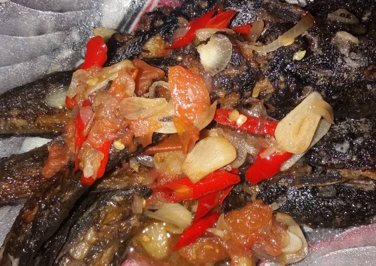  Resep Lele bumbu iris oleh Nur Endah Cahyani Cookpad