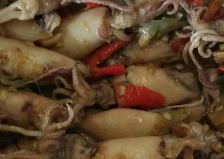 resep Oseng Cumi Asin Cabe Ijo