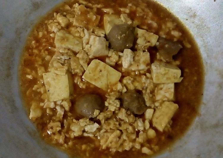 gambar untuk resep Orak arik telur, bakso, tahu rebus pedas simple