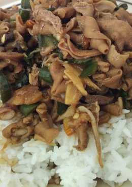 Tumis cabe ijo usus & ati ampela