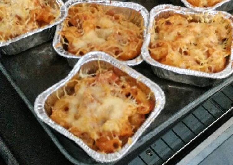 resep masakan Macaroni Panggang Sosis Mozza