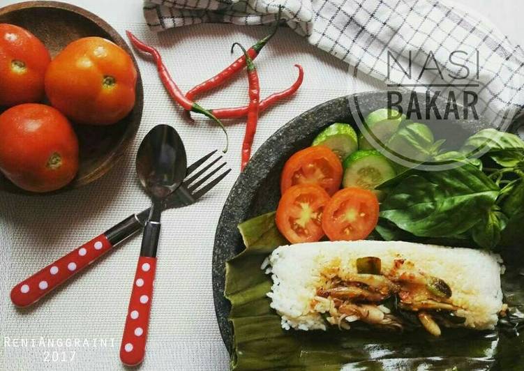 gambar untuk cara membuat Nasi Bakar Teri Cumi Pete