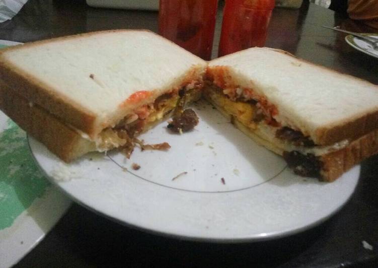 cara membuat Sandwich domba ketemu telur