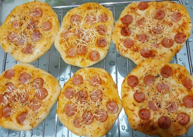 gambar untuk resep makanan Roti pizza sosis