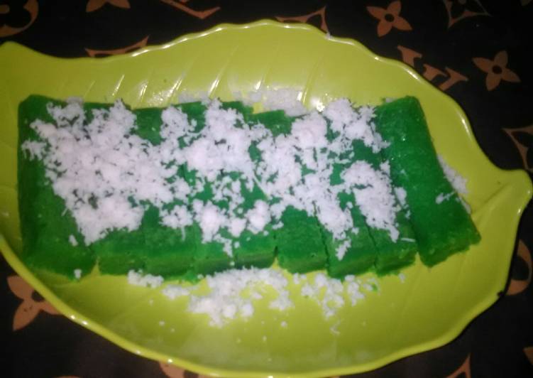 resep Eggless moist pandan cake kukus by icha(modifikasi eggless chocolate cake chef farah Quinn)