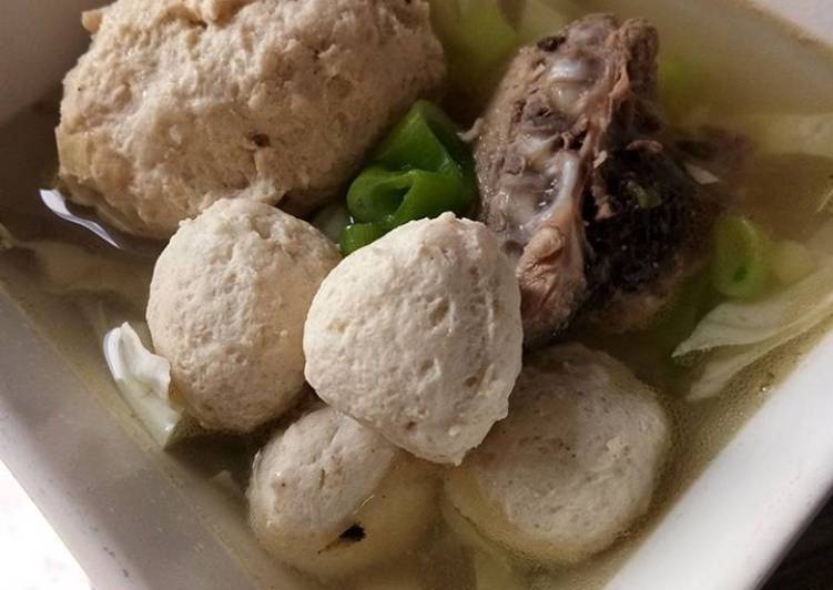 resep lengkap untuk Bakso ayam ala DEBM,menu diet sehat