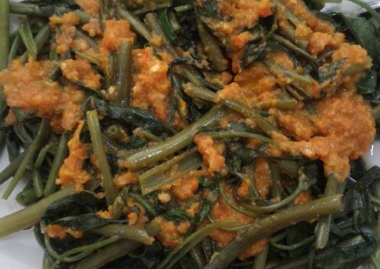 gambar untuk resep makanan Plecing Kangkung