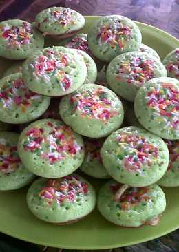 Kue cubit pandan