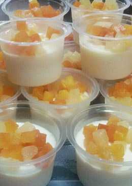 Puding Susu Siram Buah Seger