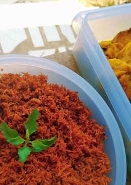 Ayam ungkap bumbu serundeng