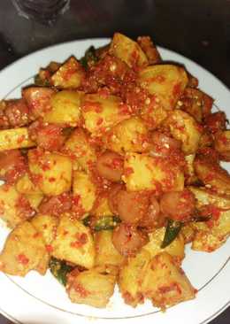 Balado kentang sosis