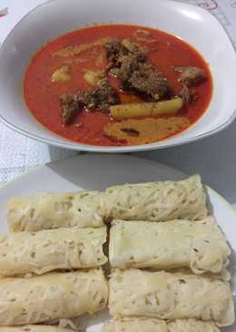 Roti jala kuah kari