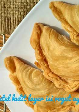 Pastel kulit layer isi rogut ayam